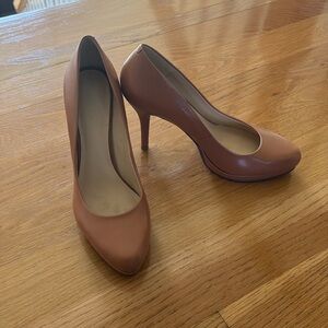 Elegant Nine West Brown High Heels 👠